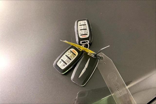 2022 Chrysler Pacifica Vehicle Photo in Kansas City, MO 64114