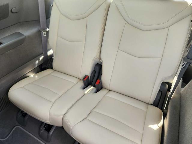 2023 Cadillac XT6 Vehicle Photo in DENTON, TX 76210-9321