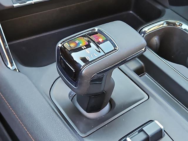 2024 GMC Sierra 1500 Vehicle Photo in TREVOSE, PA 19053-4984