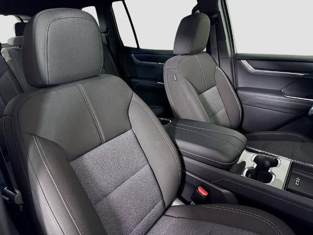 2025 GMC Acadia Vehicle Photo in PUYALLUP, WA 98371-4149