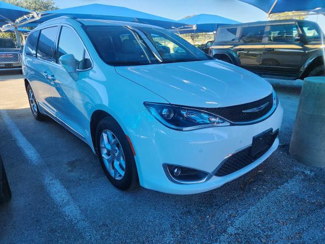 2020 Chrysler Pacifica Vehicle Photo in DENTON, TX 76210-9321