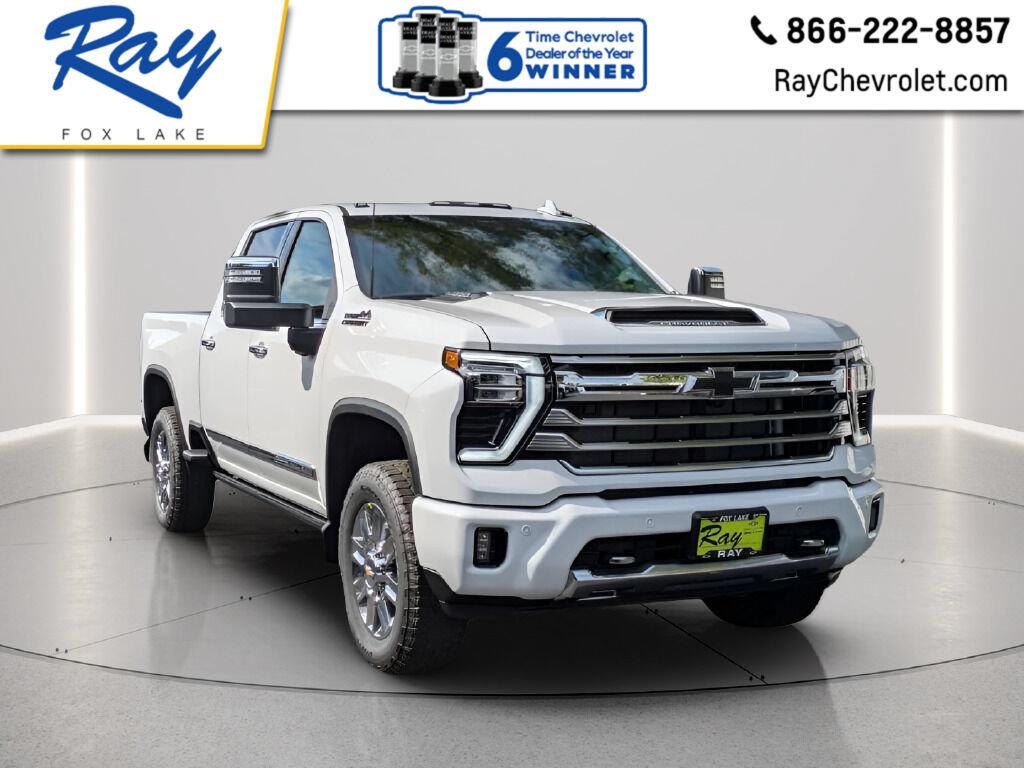 Summit White 2026 Chevrolet Silverado 3500HD Pickup Truck Four-Wheel Drive Automatic