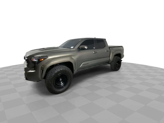 2025 Toyota Tacoma 4WD Vehicle Photo in GILBERT, AZ 85297-0402