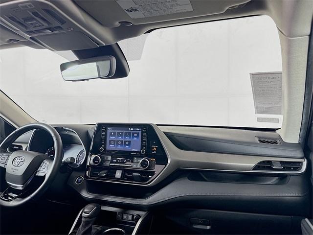 2020 Toyota Highlander Vehicle Photo in Everett, WA 98204