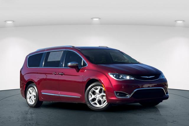 2020 Chrysler Pacifica Vehicle Photo in Seaside, CA 93955