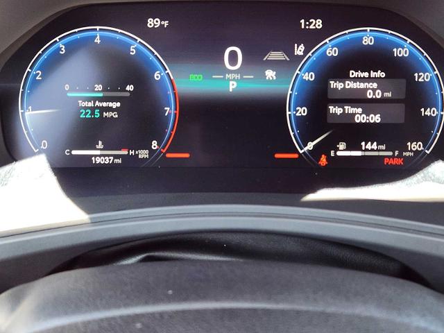 2024 Toyota Grand Highlander Vehicle Photo in DENTON, TX 76210-9321