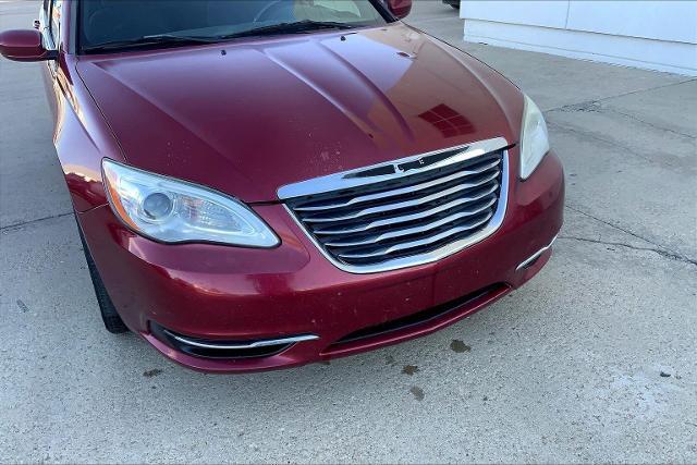 2011 Chrysler 200 Vehicle Photo in TOPEKA, KS 66609-0000