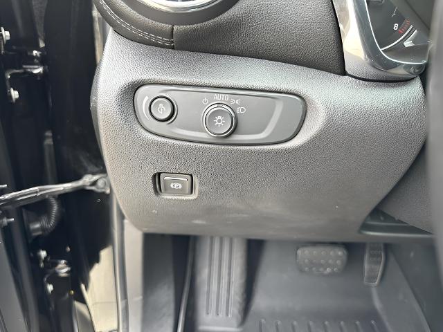 2019 Chevrolet Blazer Vehicle Photo in MANITOWOC, WI 54220-5838