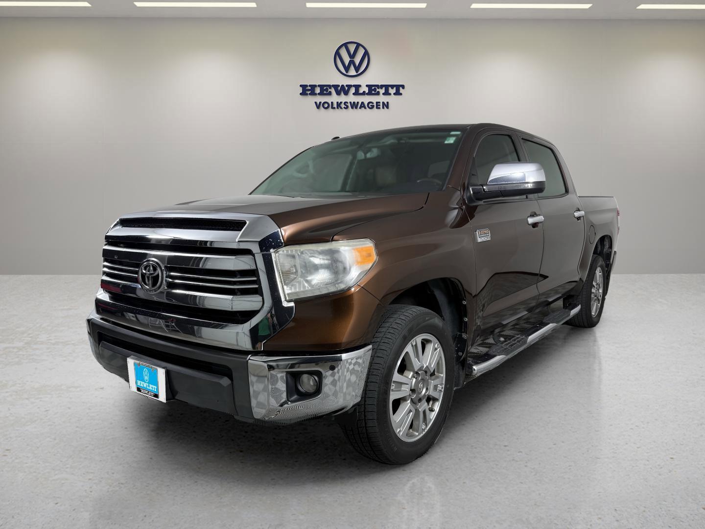 2016 Toyota Tundra 4WD Truck Vehicle Photo in Georgetown, TX 78626