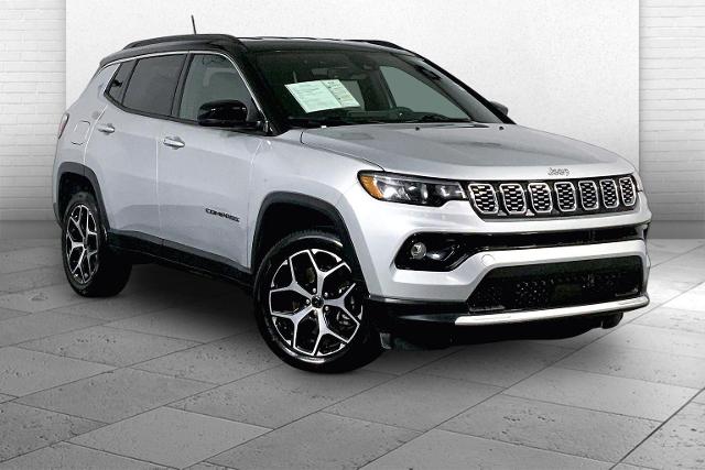 2025 Jeep Compass Vehicle Photo in INDEPENDENCE, MO 64055-1377