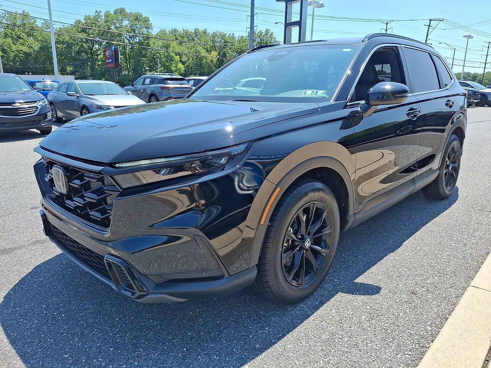 View vehicle photo 3