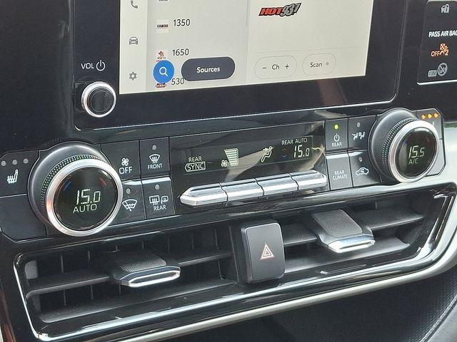 2024 Toyota Highlander Vehicle Photo in DANBURY, CT 06810-5034