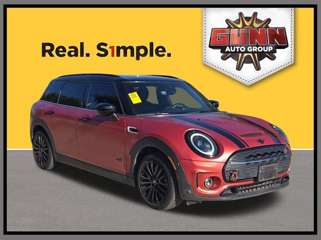 2023 MINI Cooper Clubman ALL4 Vehicle Photo in San Antonio, TX 78209