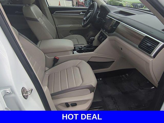2021 Volkswagen Atlas Vehicle Photo in Merrillville, IN 46410