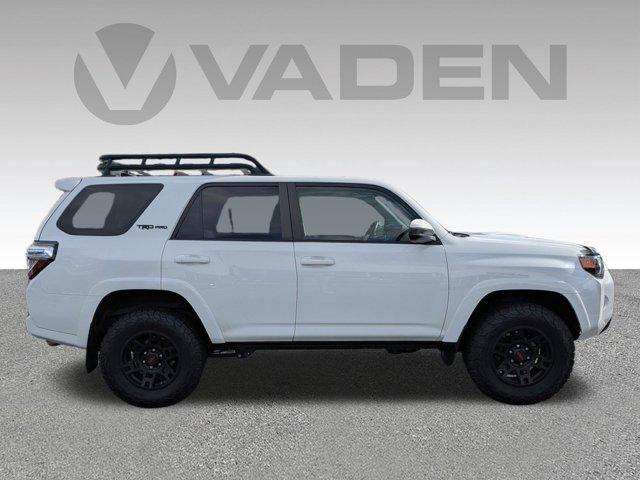2019 Toyota 4Runner Vehicle Photo in BRUNSWICK, GA 31525-1881