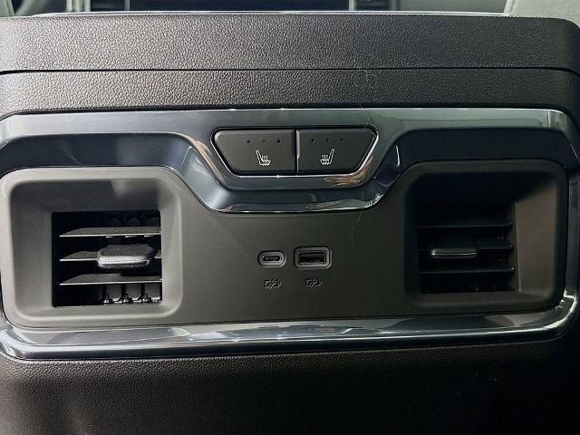2026 GMC Sierra 1500 Vehicle Photo in PUYALLUP, WA 98371-4149
