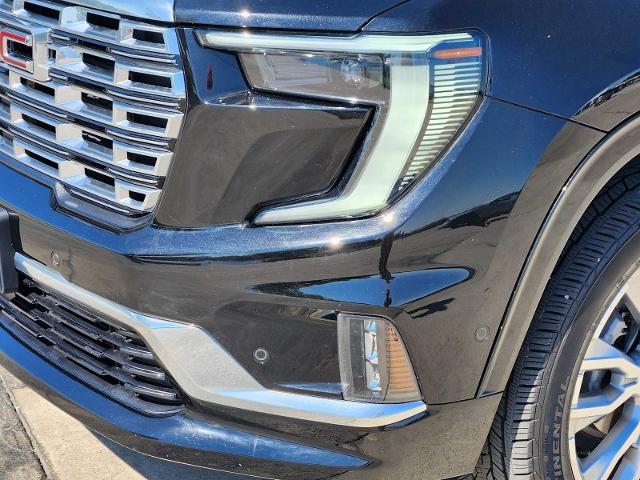 2024 GMC Acadia Vehicle Photo in DENTON, TX 76210-9321