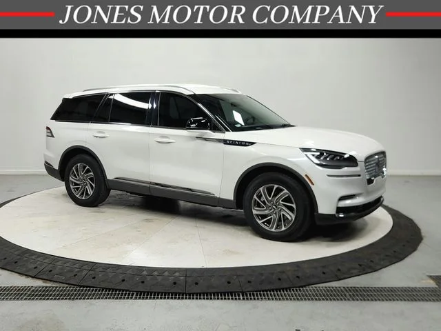 2023 Lincoln Aviator Vehicle Photo in Savannah, TN 38372