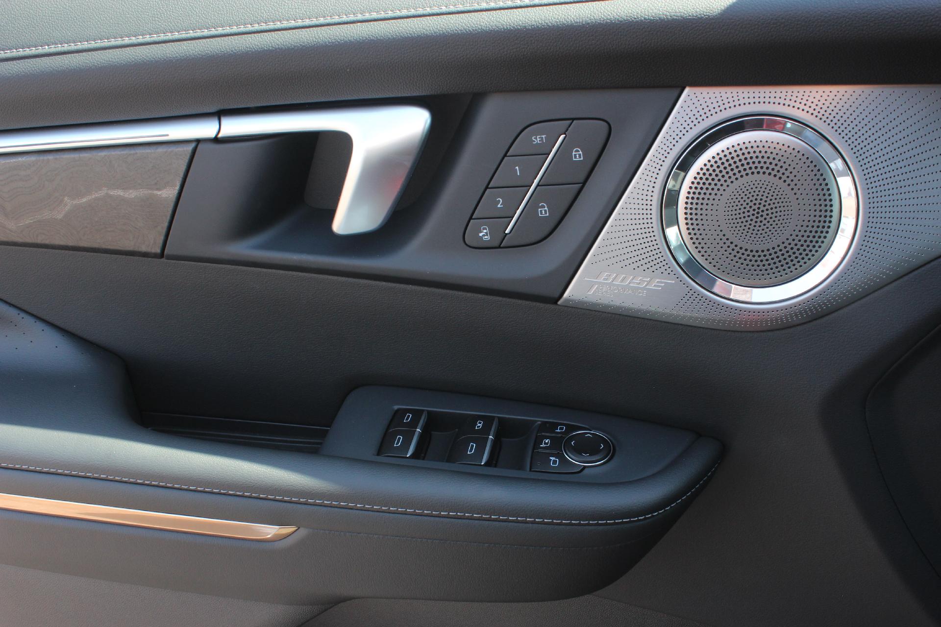 2026 Buick Enclave Vehicle Photo in AURORA, CO 80012-4011