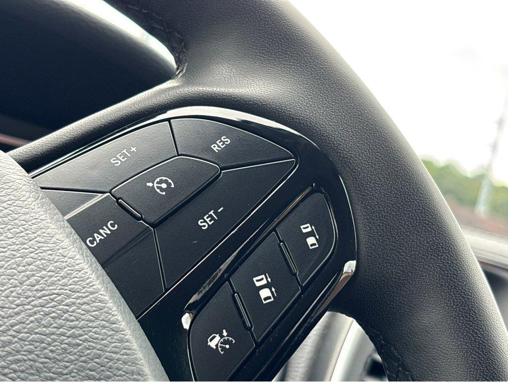 2023 Jeep Cherokee Vehicle Photo in SAVANNAH, GA 31406-4513