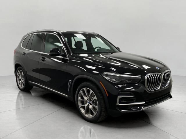 2022 BMW X5 xDrive40i Vehicle Photo in Appleton, WI 54913