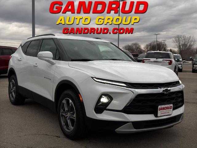 2024 Chevrolet Blazer Vehicle Photo in GREEN BAY, WI 54302-3701
