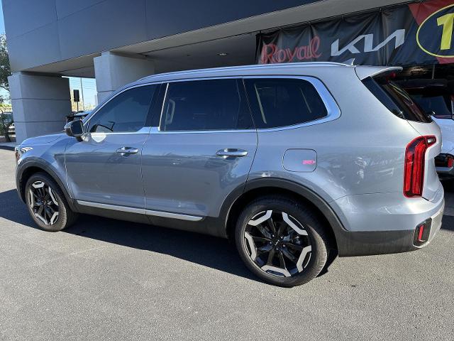 2025 Kia Telluride Vehicle Photo in Tucson, AZ 85712