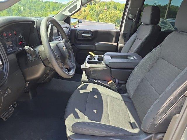 2024 Chevrolet Silverado 1500 Vehicle Photo in Pleasant Hills, PA 15236