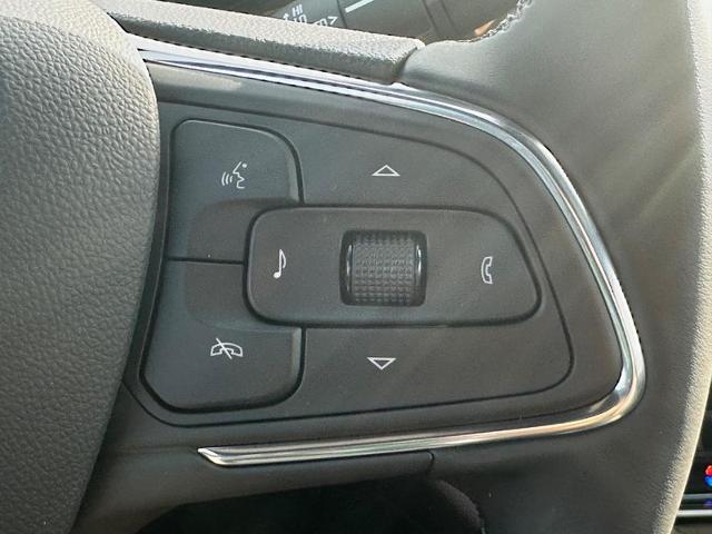 2026 Buick Envista Vehicle Photo in COLUMBIA, MO 65203-3903