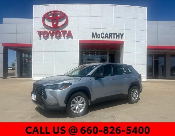 2025 Toyota Corolla Cross Vehicle Photo in Sedalia, MO 65301