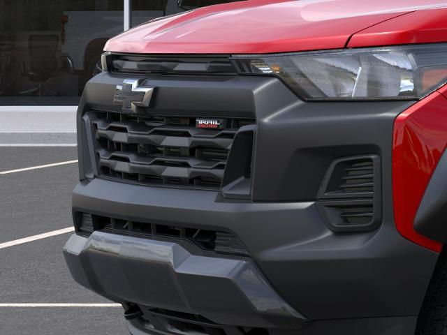 2026 Chevrolet Colorado photo 13 of 30