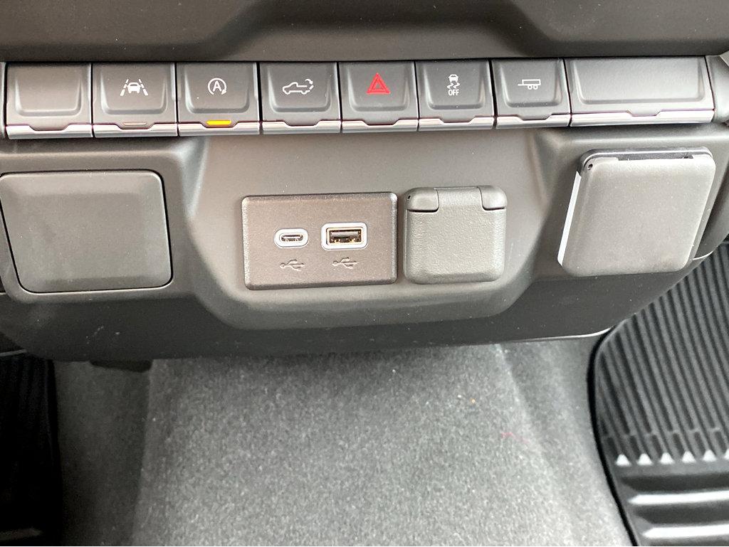 2024 Chevrolet Silverado 1500 Vehicle Photo in POOLER, GA 31322-3252