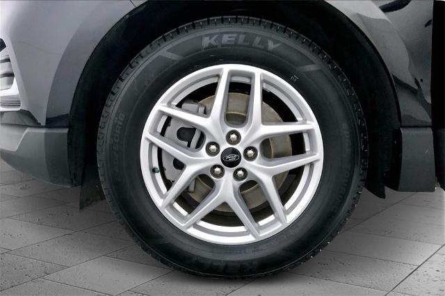 2024 Ford Edge Vehicle Photo in Lees Summit, MO 64086