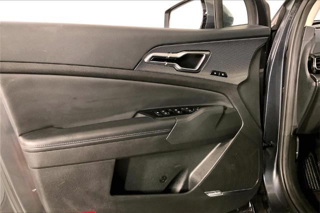 2023 Kia Sportage Vehicle Photo in Lees Summit, MO 64086