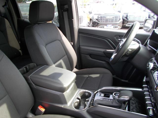 2026 GMC Canyon Vehicle Photo in LOWELL, MA 01852-4336