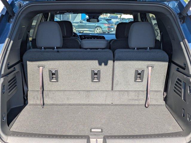 2025 Chevrolet Traverse Vehicle Photo in BRUNSWICK, GA 31525-1881