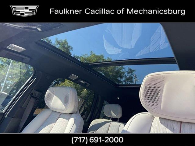 2026 Cadillac VISTIQ Vehicle Photo in MECHANICSBURG, PA 17050-1707