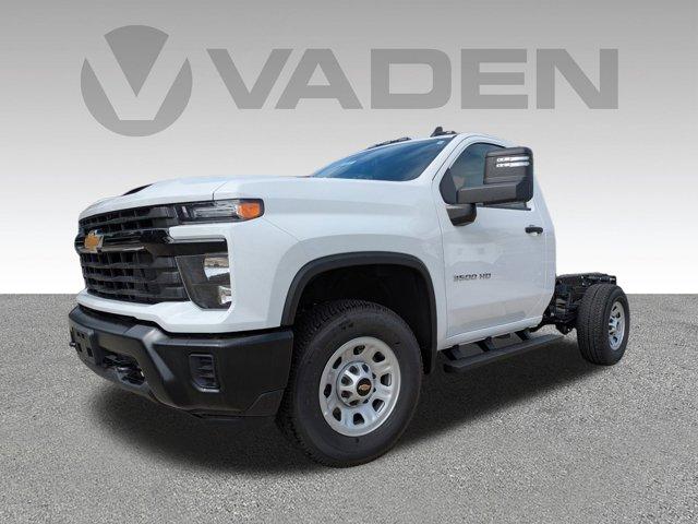2025 Chevrolet Silverado 3500 HD Vehicle Photo in BRUNSWICK, GA 31525-1881