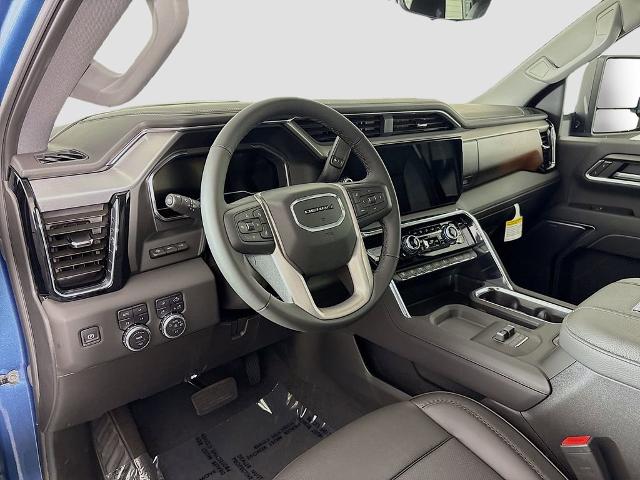 2025 GMC Sierra 3500 HD Vehicle Photo in PUYALLUP, WA 98371-4149