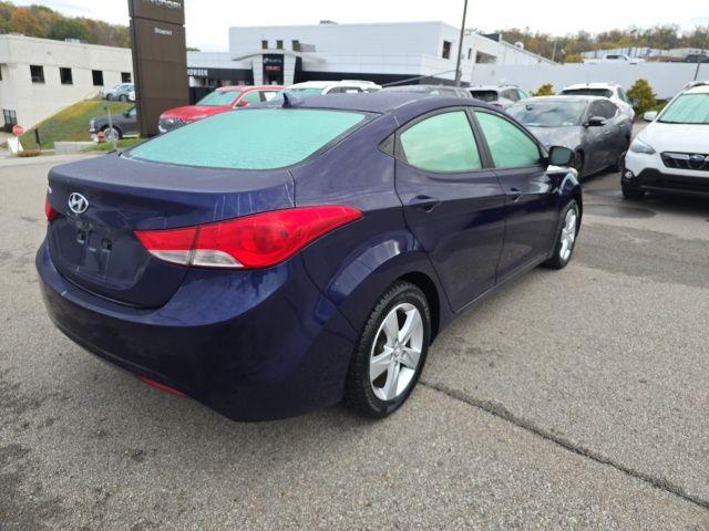 2013 Hyundai ELANTRA Vehicle Photo in Pleasant Hills, PA 15236