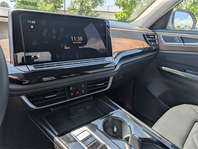 2024 Volkswagen Atlas Vehicle Photo in AURORA, CO 80012-4011