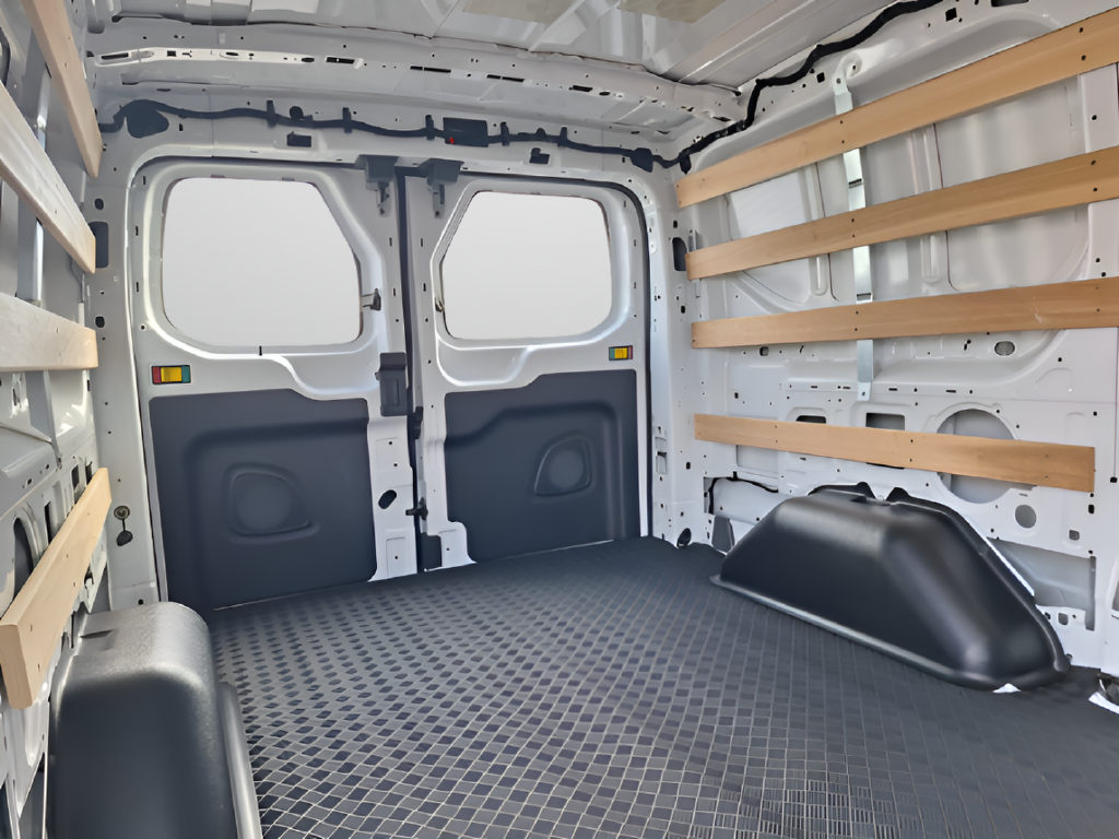 2025 Ford Transit Cargo Van photo 26 of 33