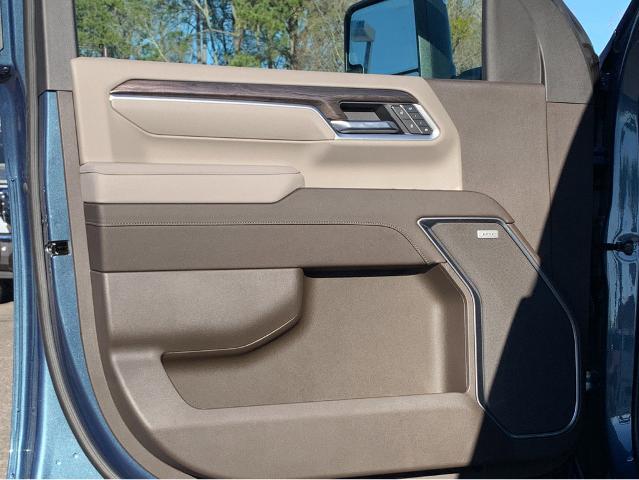 2025 Chevrolet Silverado 2500 HD Vehicle Photo in BEAUFORT, SC 29906-4218