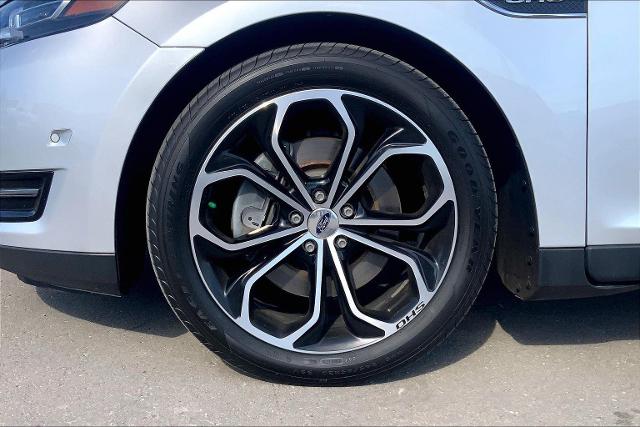 2018 Ford Taurus Vehicle Photo in KANSAS CITY, MO 64114-4502