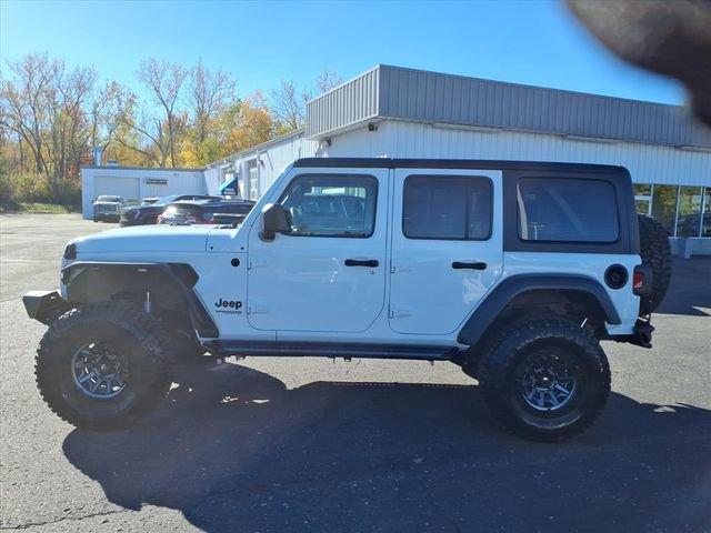 2022 Jeep Wrangler Vehicle Photo in DUNKIRK, NY 14048-3562