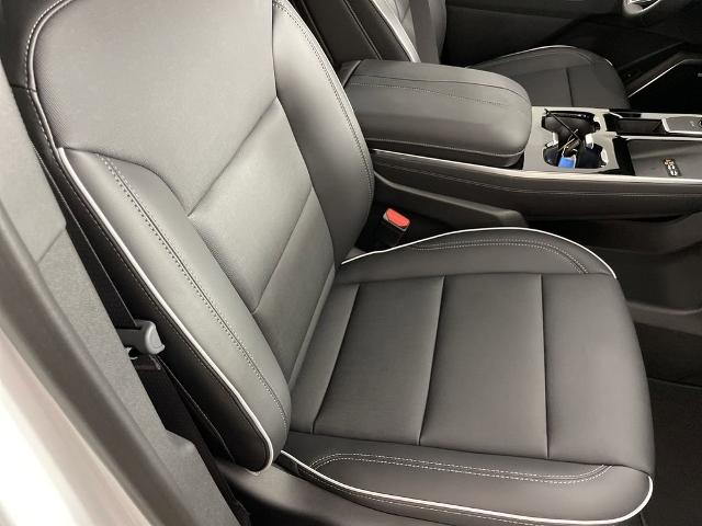2025 Buick Enclave Vehicle Photo in GILBERT, AZ 85297-0402