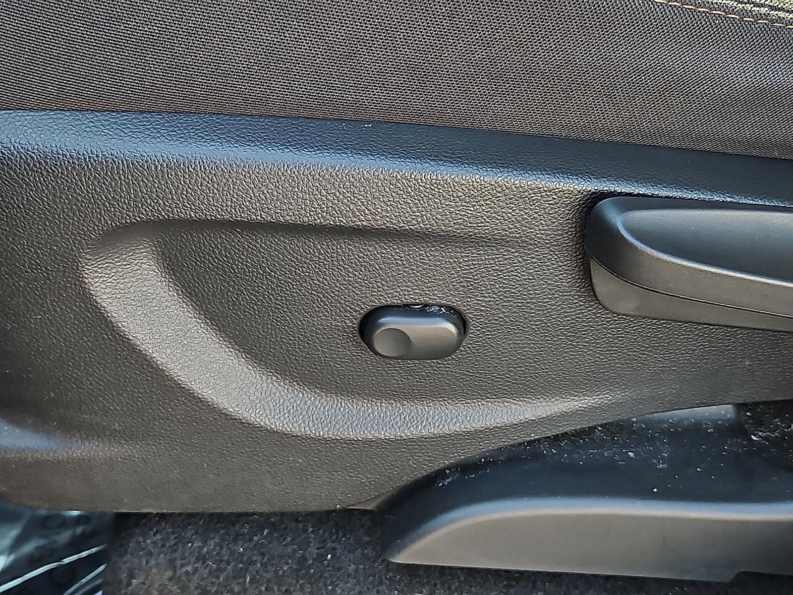 2020 Chevrolet Trax Vehicle Photo in Trevose, PA 19053