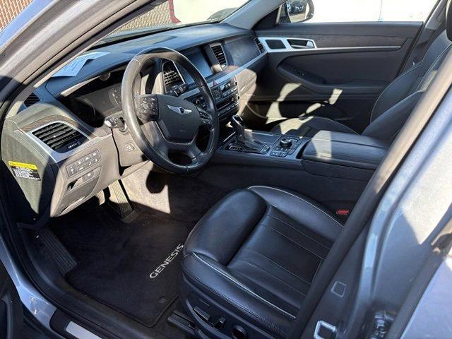 2015 Hyundai GENESIS Vehicle Photo in Philadelphia, PA 19116