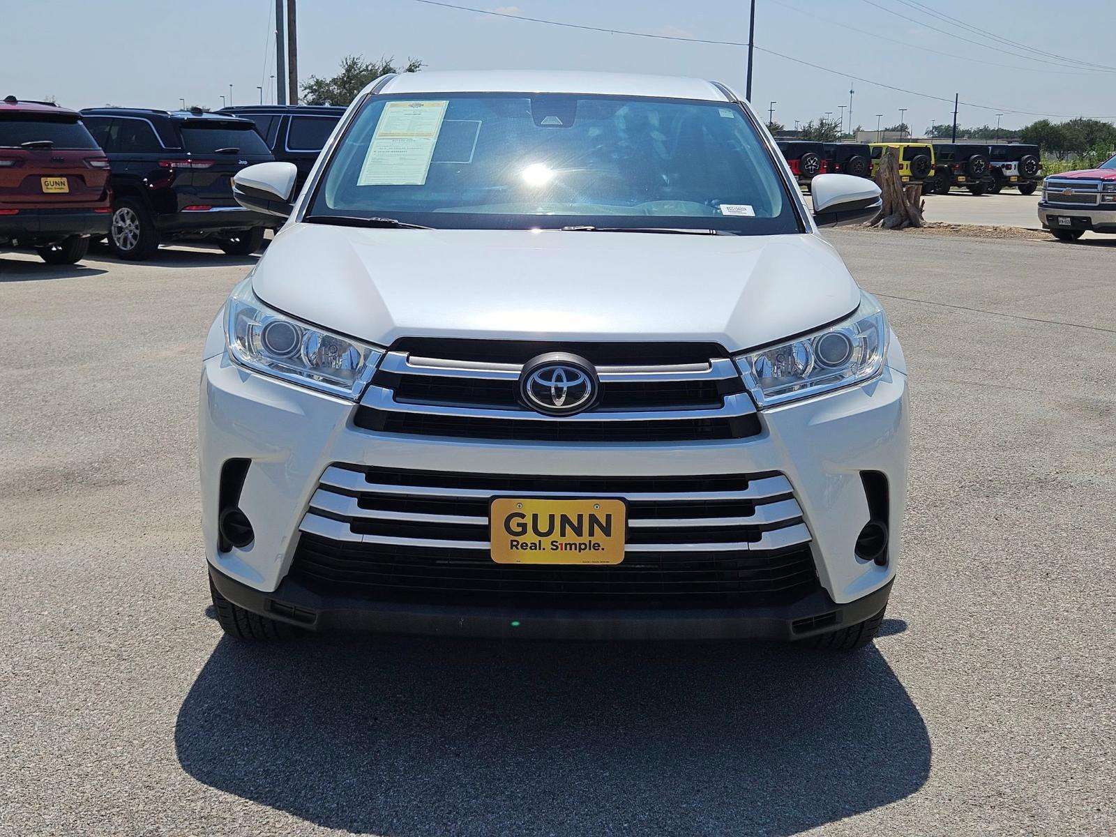 2019 Toyota Highlander Vehicle Photo in Seguin, TX 78155