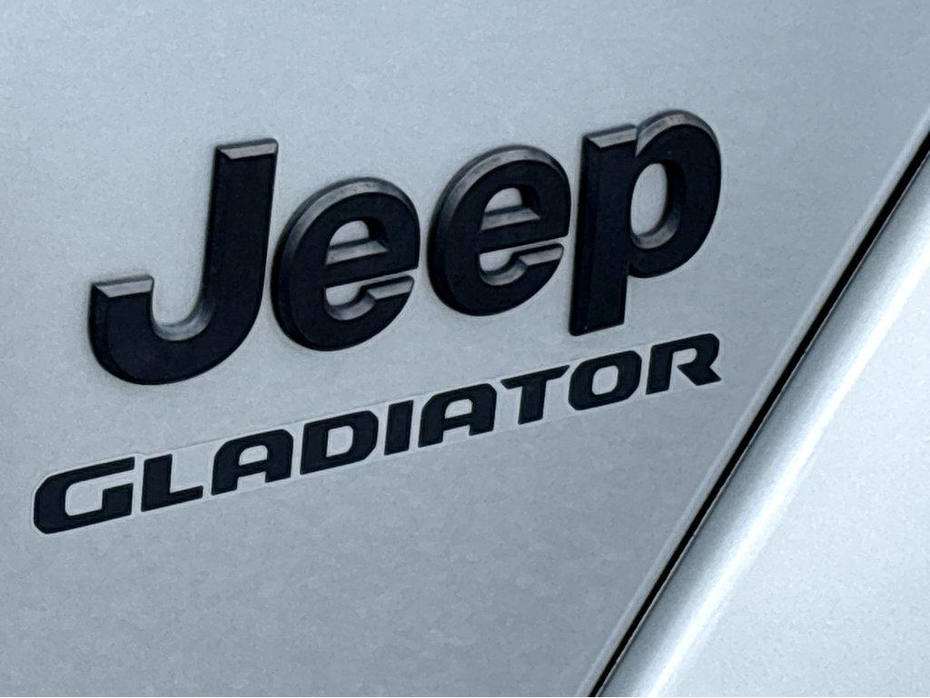 2022 Jeep Gladiator Vehicle Photo in POOLER, GA 31322-3252